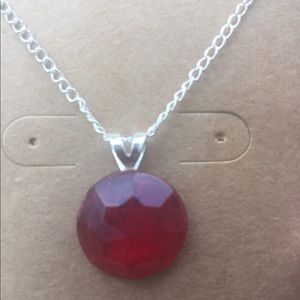 Ladies Necklace. New.